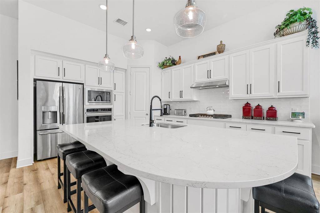 Denison, TX 75020,4204 Savannah Court
