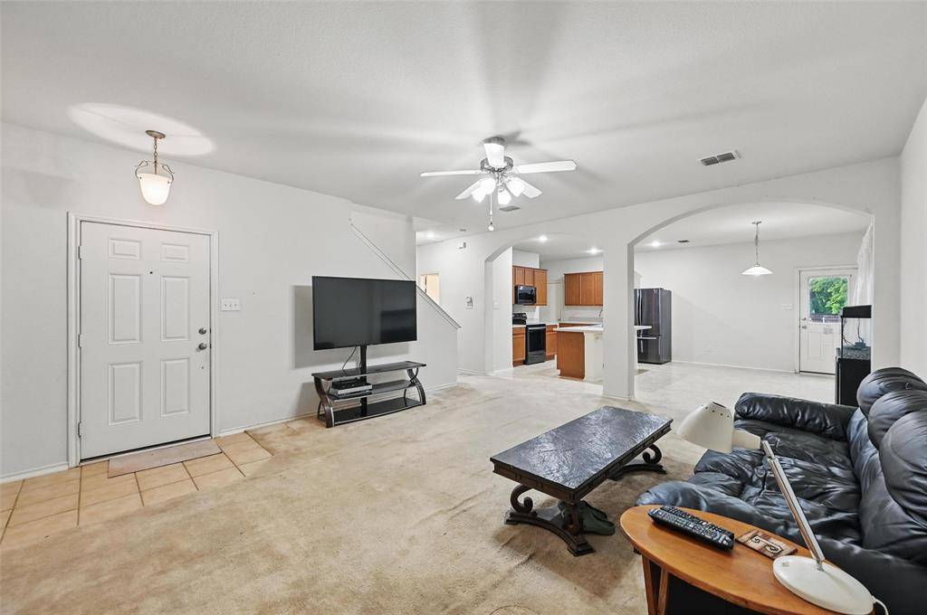 Grand Prairie, TX 75052,5451 Prairie Lane