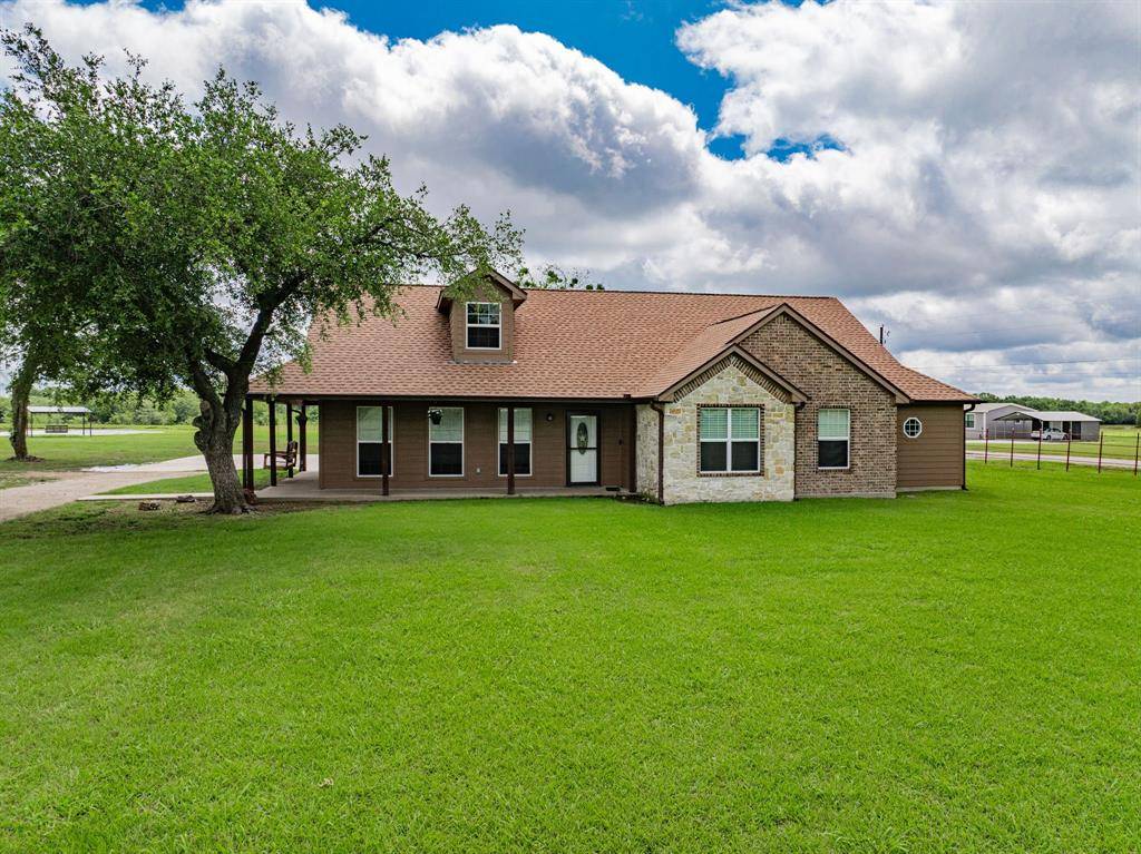 4055 Fm 2649, Lone Oak, TX 75453
