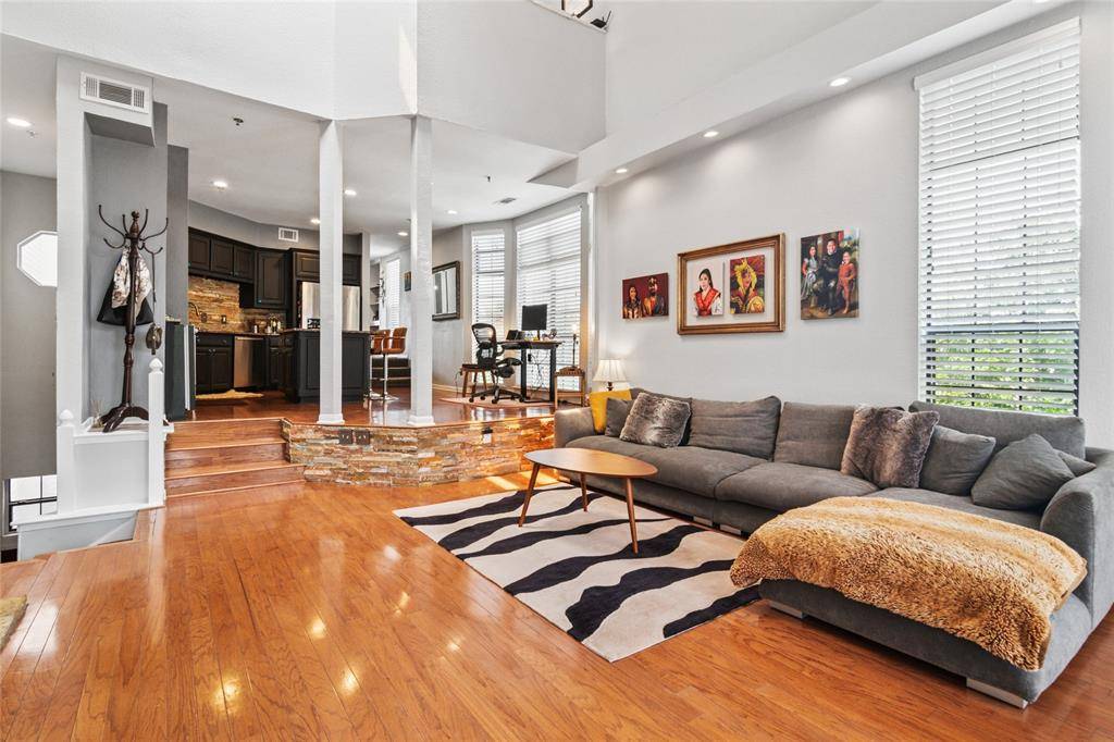Dallas, TX 75204,3235 Cole Avenue #85