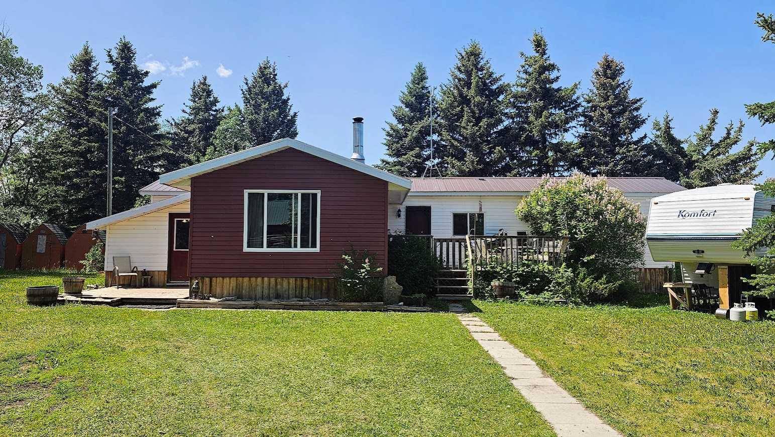 32102 Range Road 42, Rural Mountain View County, AB T0M 1X0