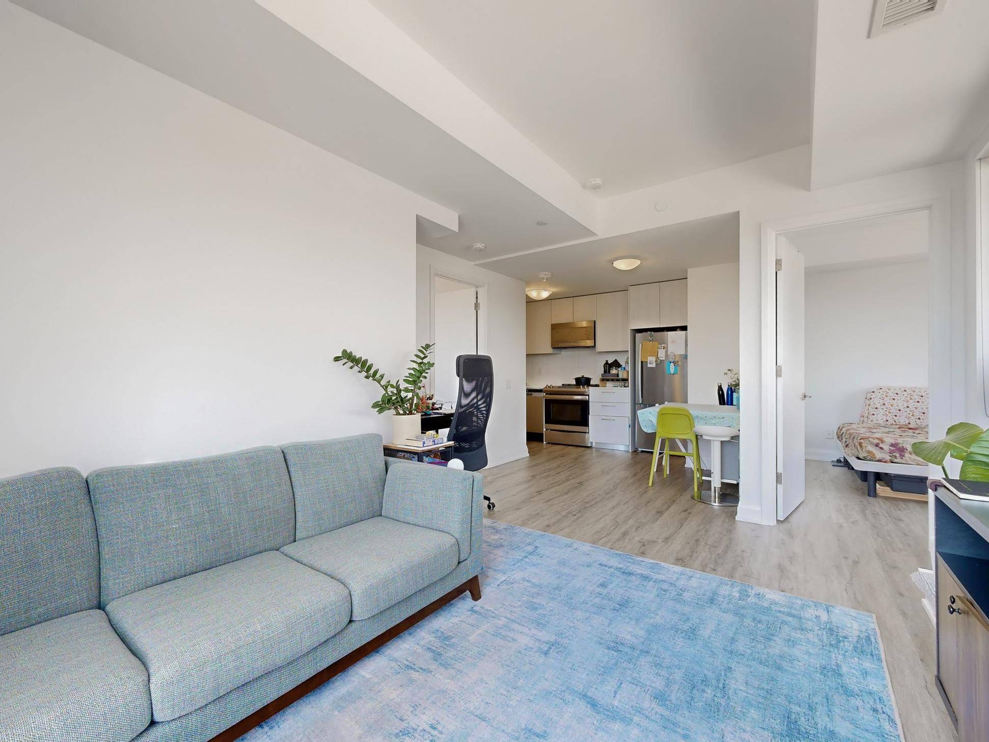 Toronto C10, ON M4S 0C9,730 Hillsdale AVE E #315