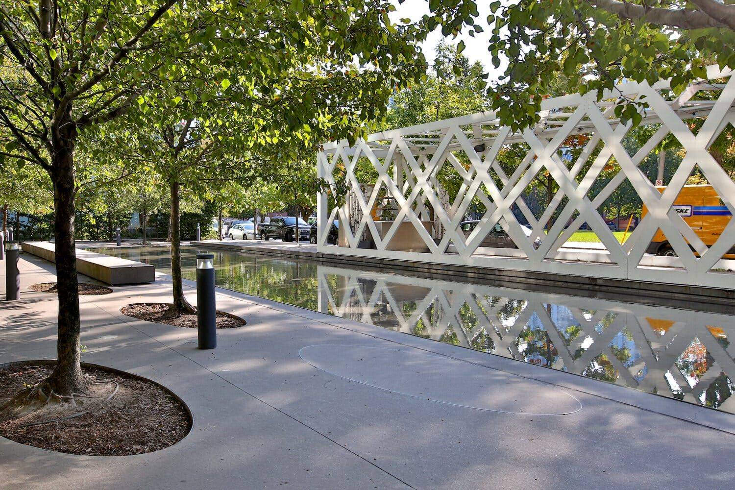 Toronto C01, ON M5V 2V1,55 Stewart ST #123