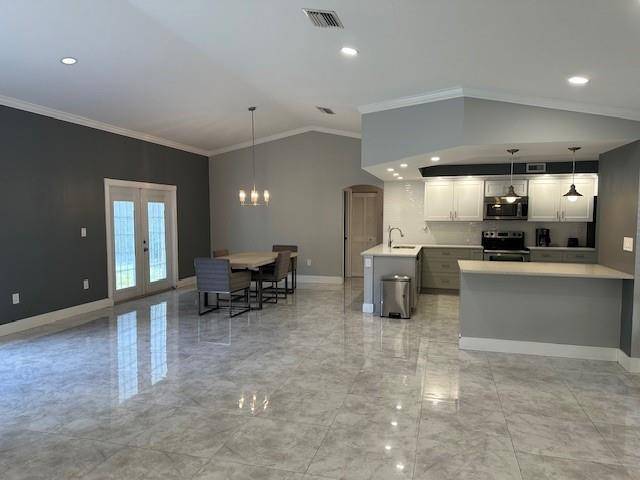 Coconut Creek, FL 33073,4477 NW 65th St