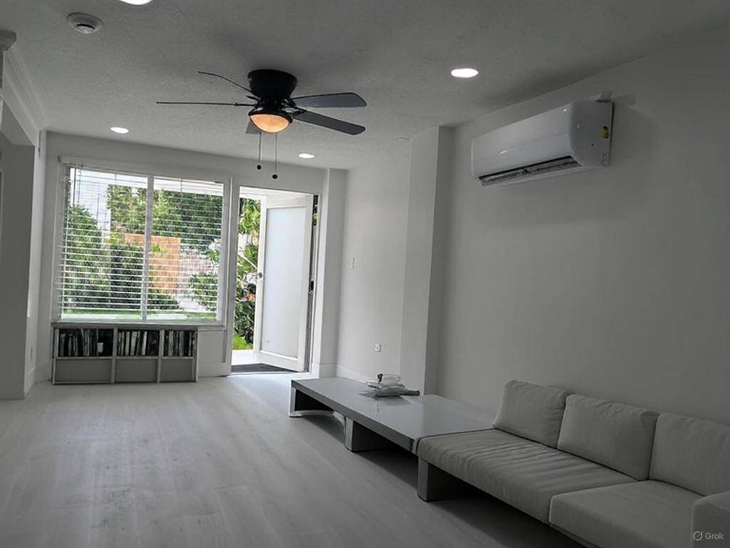 Fort Lauderdale, FL 33301,21 SE 11 Ave #1/1