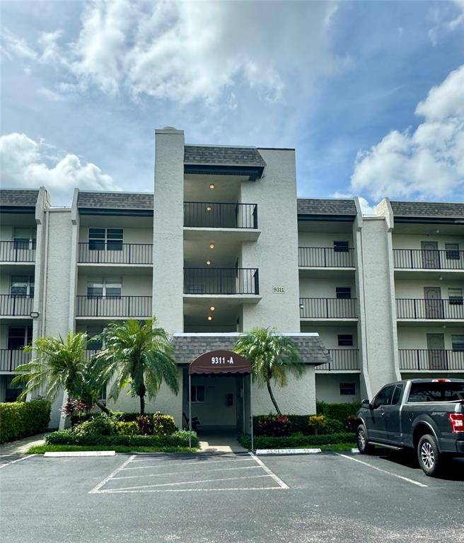 9311 Orange Grove Dr #204, Davie, FL 33324