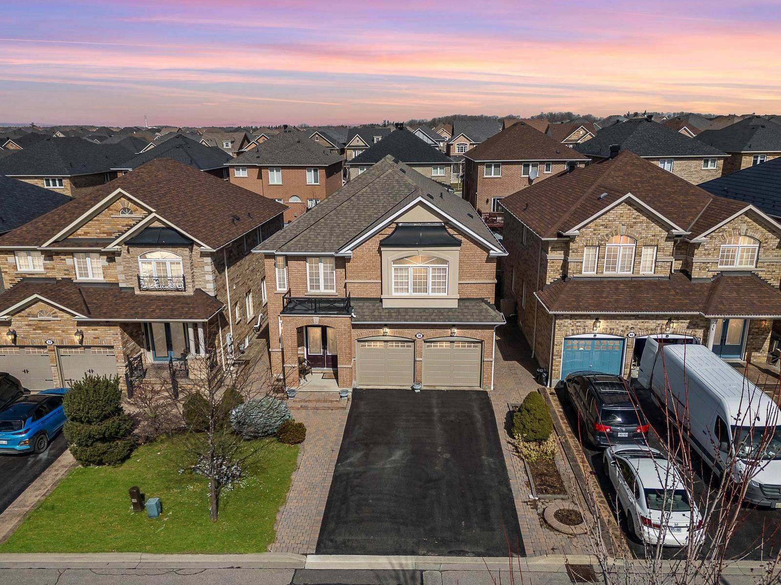 Vaughan, ON L4H 0E7,36 Venice Gate DR
