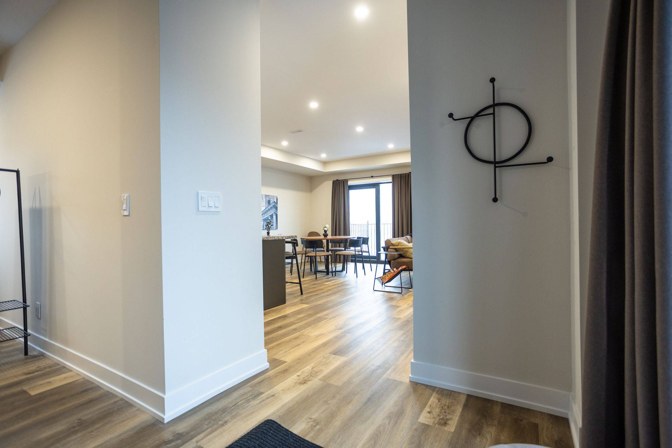 21 Batavia AVE #Unit 3, Toronto W03, ON M6N 4A1