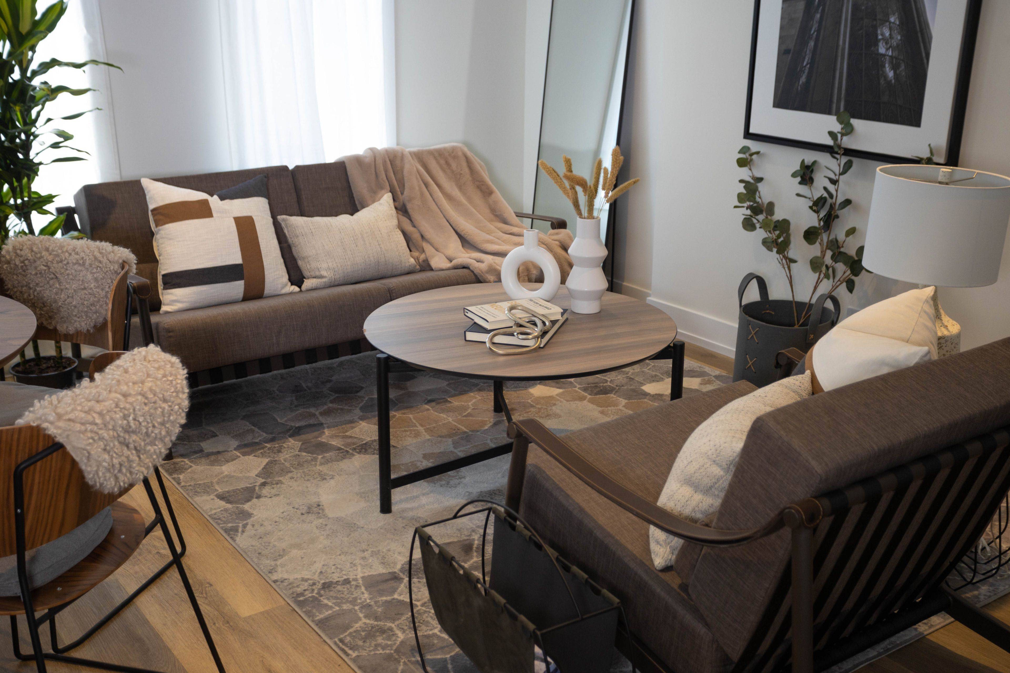 Toronto W03, ON M6N 4A1,21 Batavia AVE #Unit 4