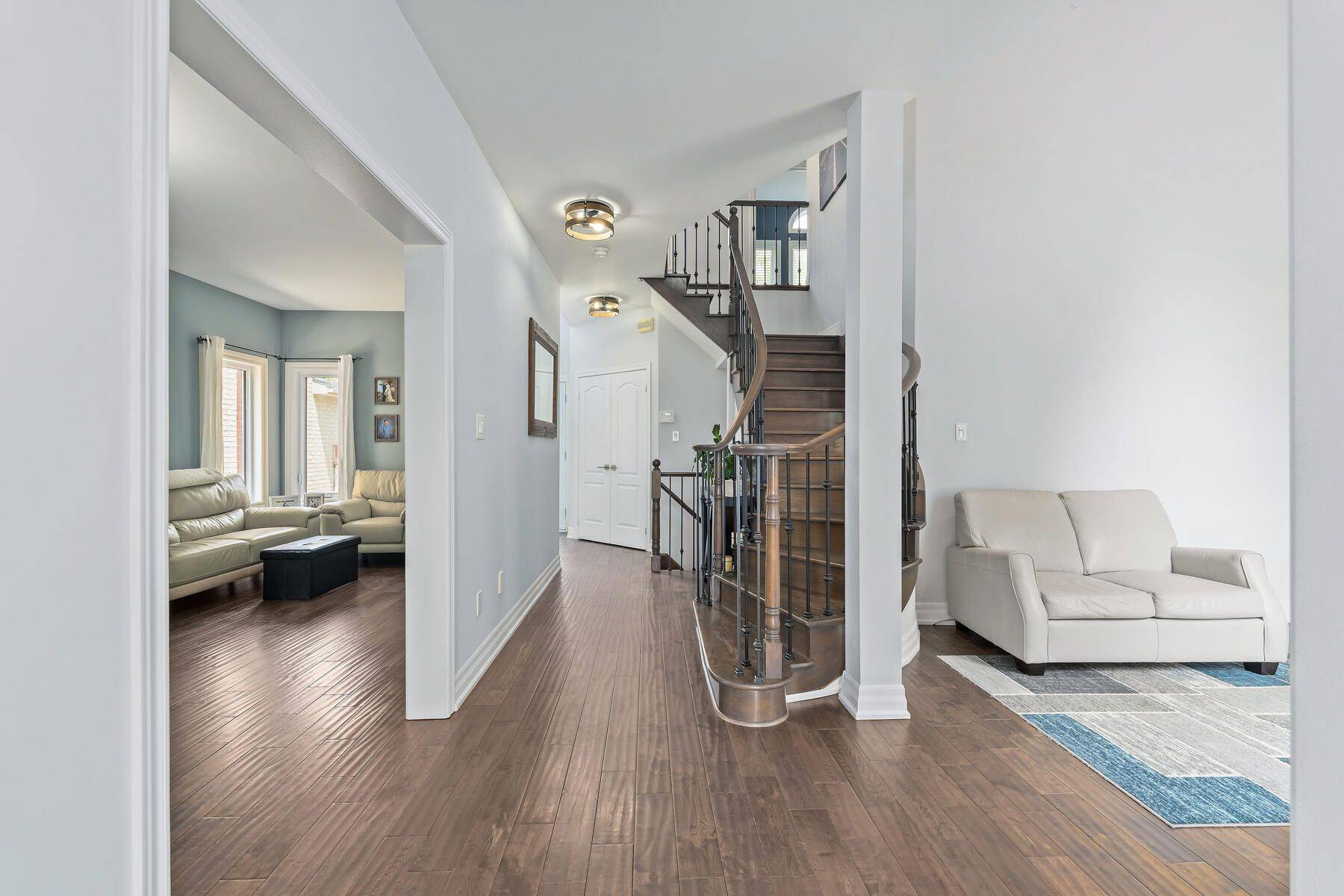 Halton Hills, ON L7G 5T6,29 Early ST N