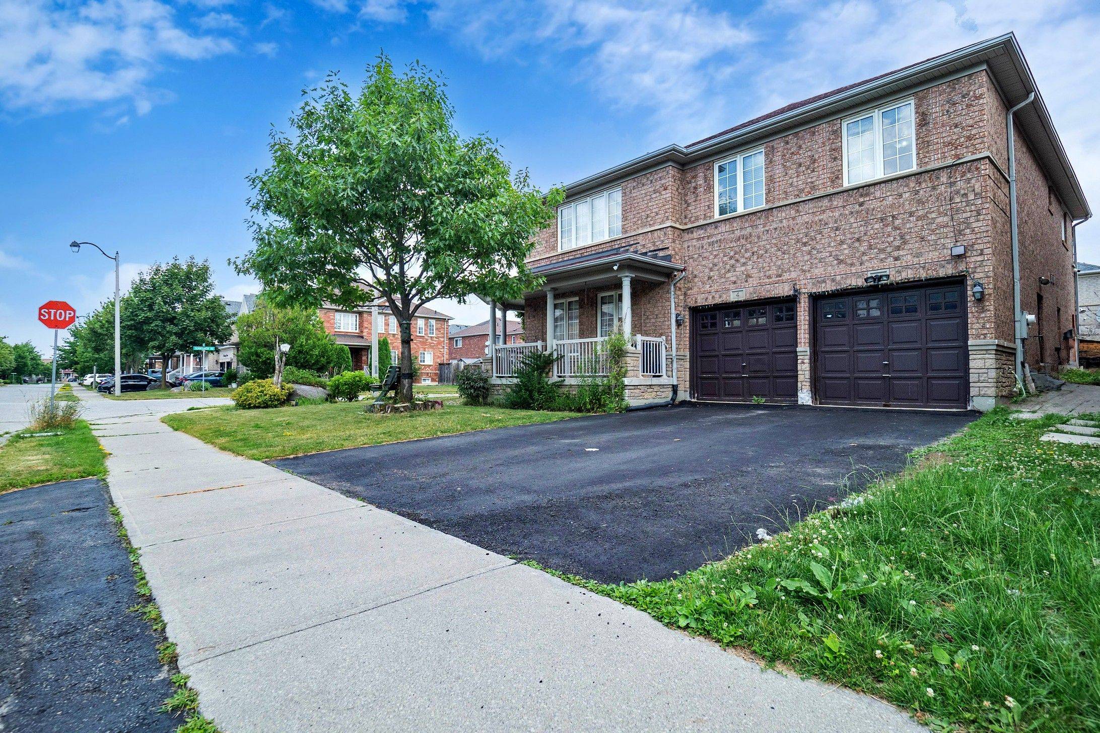 Brampton, ON L7A 3E3,4 Sunnyview RD