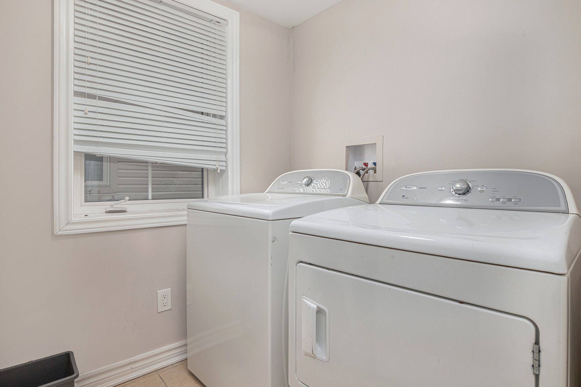 Kanata, ON K2M 0L9,609 Foxlight CIR