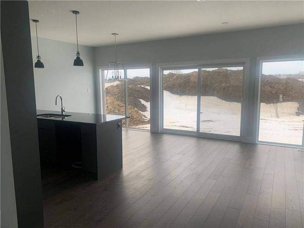 London North, ON N6G 2S7,2993 Heardcreek TRL