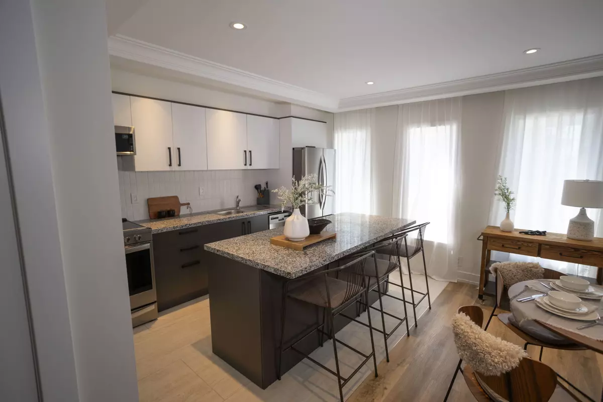 Toronto W03, ON M6N 4A1,21 Batavia AVE #Unit 4