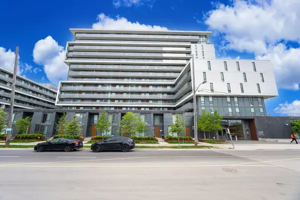 120 Varna DR #405, Toronto C04, ON M6A 0B3