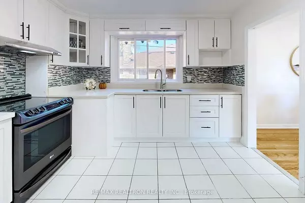 Toronto E09, ON M1H 1W5,30 Calumet CRES #Bsmnt