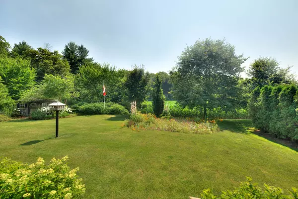 Woolwich, ON N0B 1N0,189 Golf Course RD