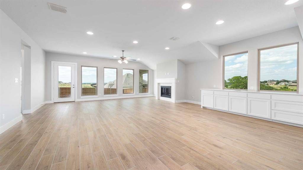 Fort Worth, TX 76179,6904 Lanner Lane