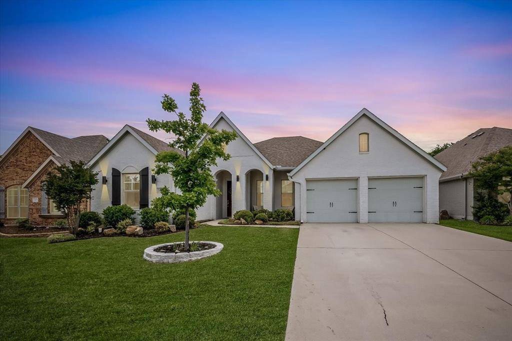 Benbrook, TX 76126,309 Bluffside Trail