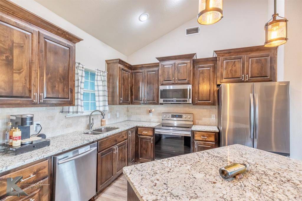 Tuscola, TX 79562,918 Kelley Lane