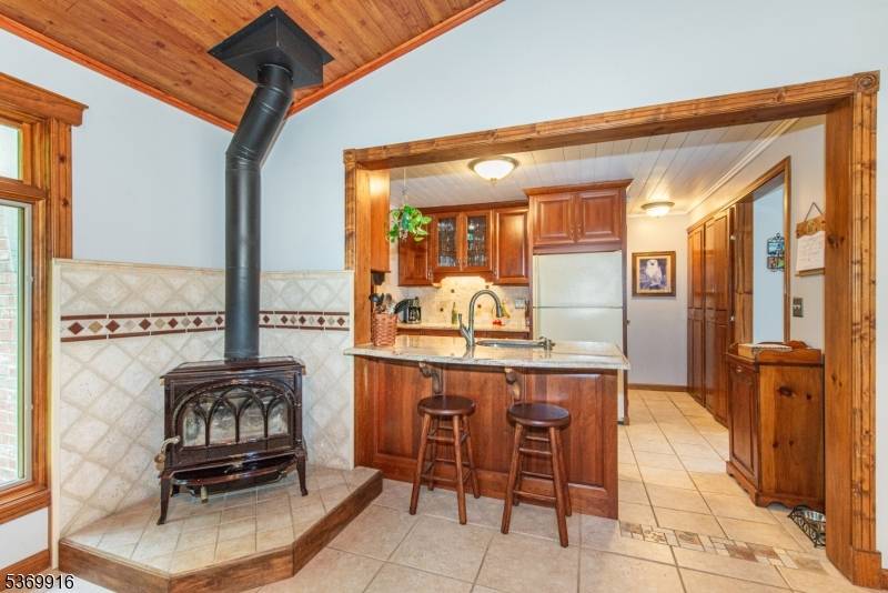 Andover Twp., NJ 07860,105 Goodale Rd