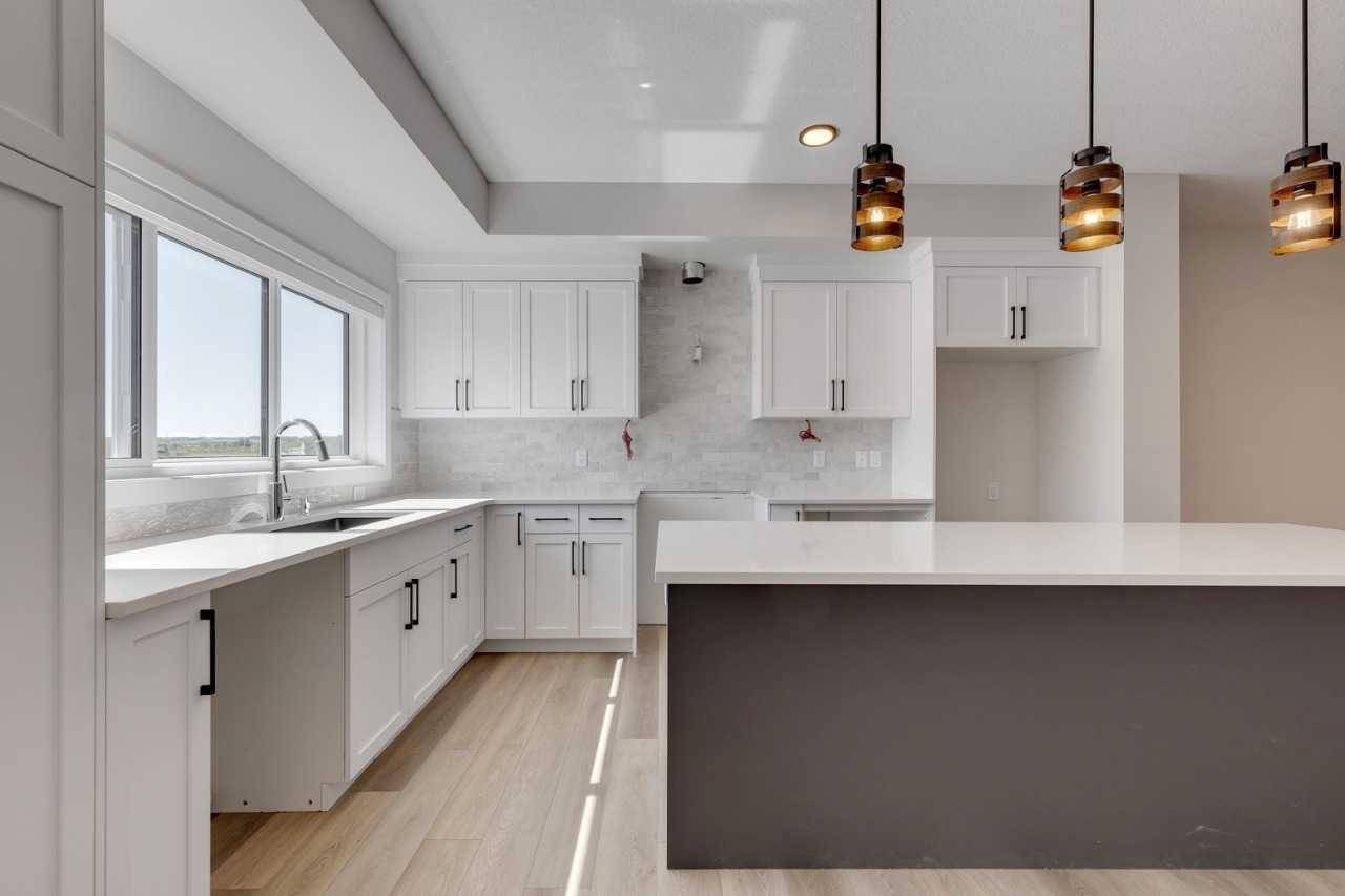 Calgary, AB T2X 5V2,87 Legacy Reach CT SE