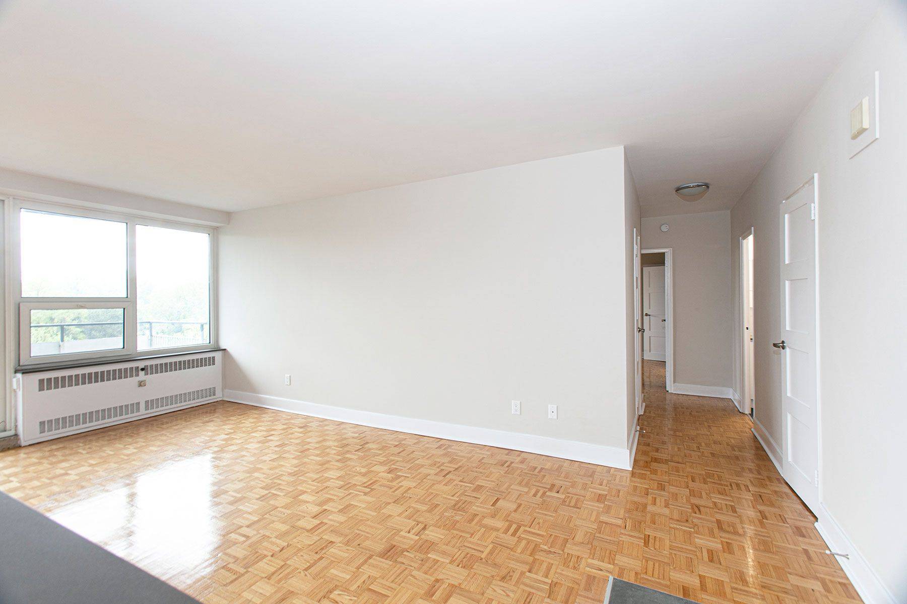 Toronto C04, ON M5N 1J4,10 Shallmar BLVD #509