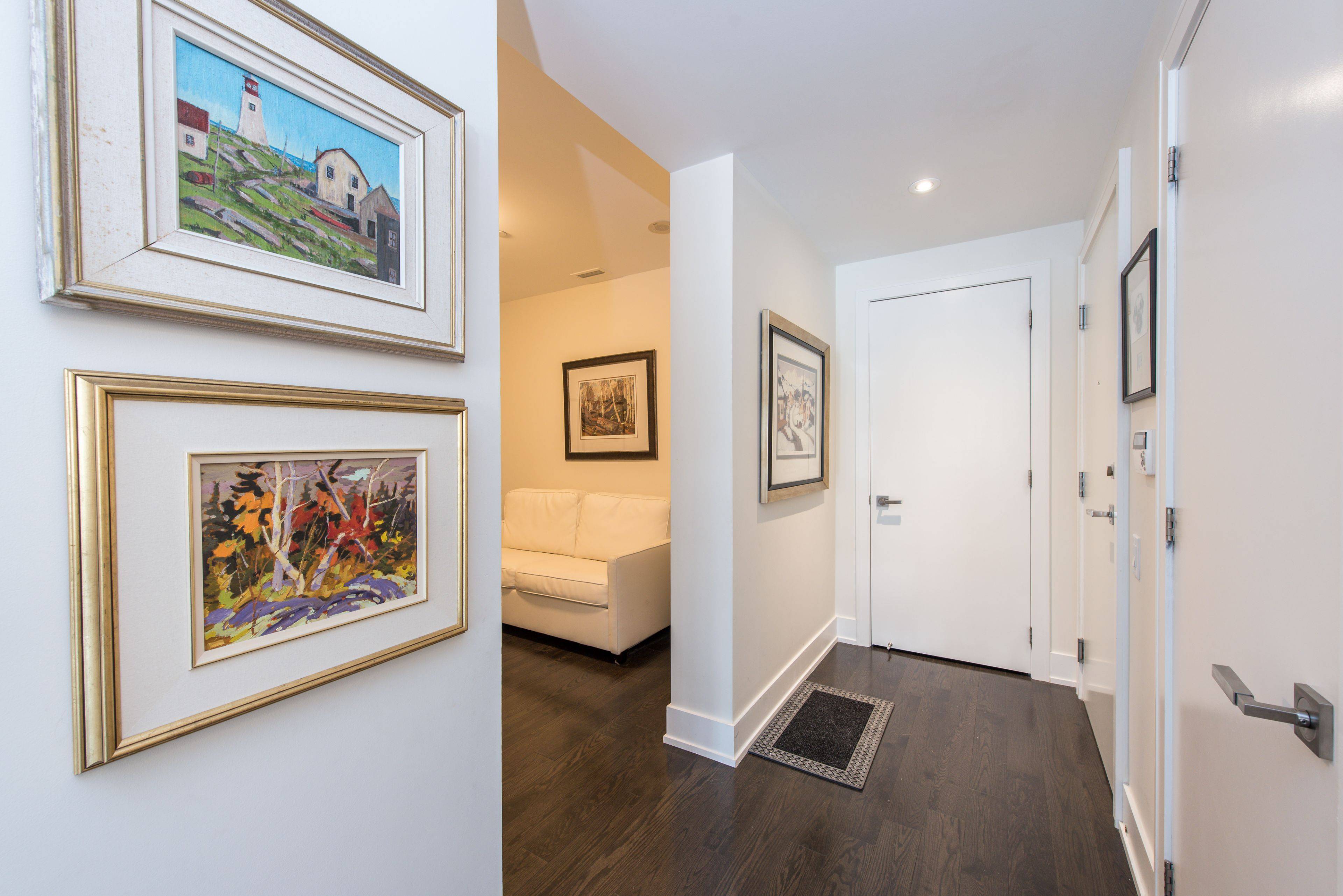 Toronto C02, ON M5R 0A4,170 Avenue RD #211