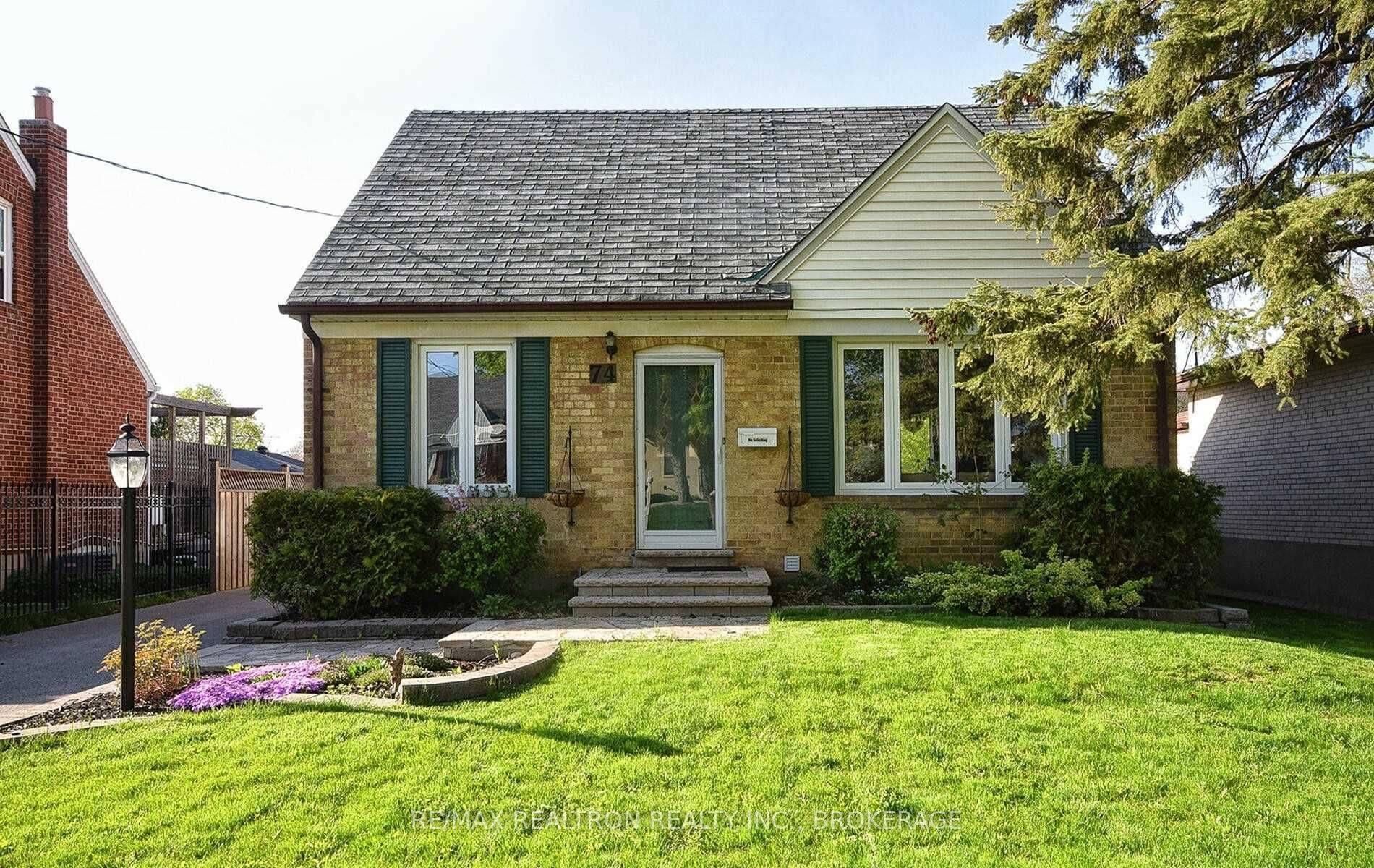 74 Goulding AVE, Toronto C07, ON M2M 1L2