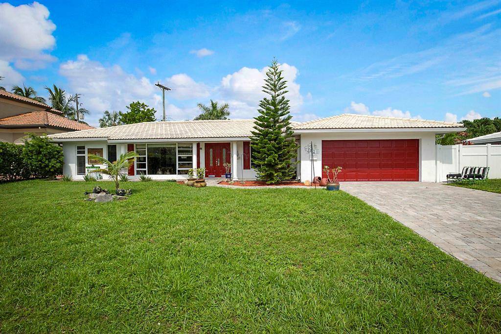 4421 NE 23rd Ave, Lighthouse Point, FL 33064
