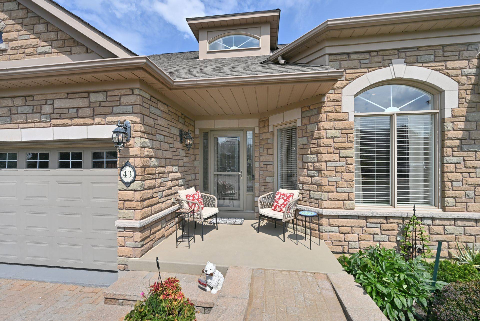 New Tecumseth, ON L9R 2C7,43 Bella Vista TRL