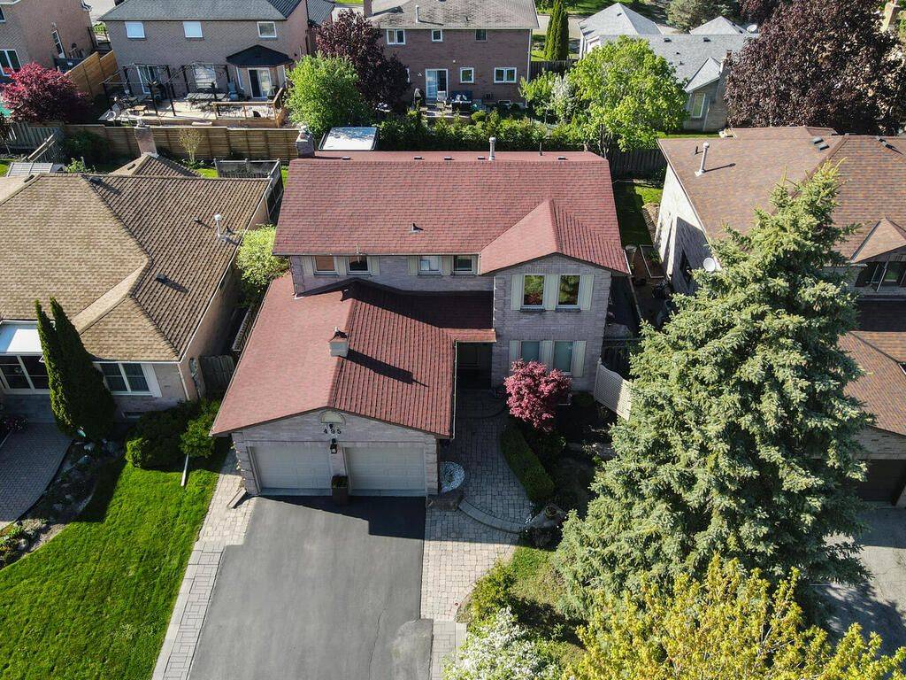 495 Bristol RD, Newmarket, ON L3Y 6T4