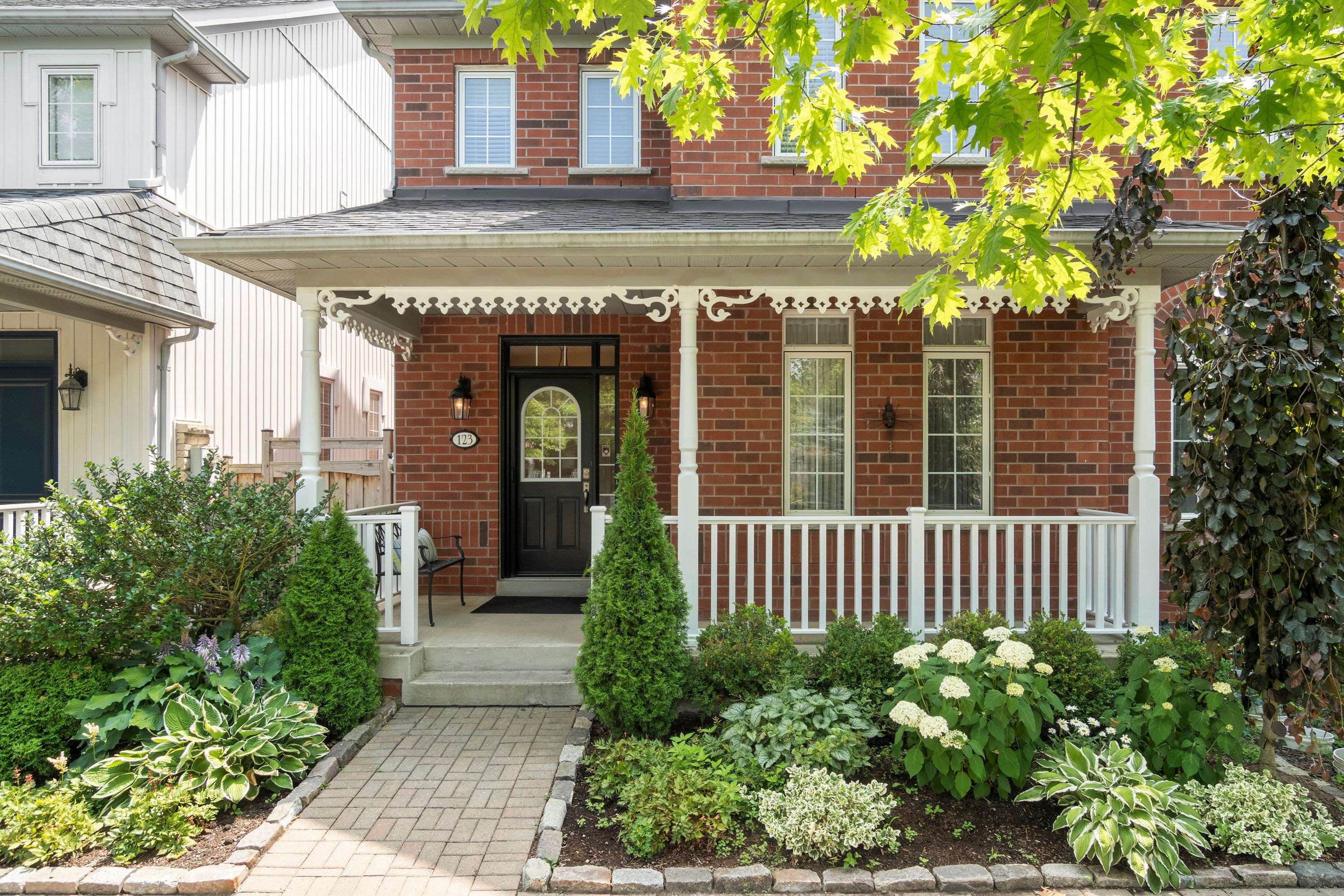 Markham, ON L6C 2A7,123 The Fairways N/A