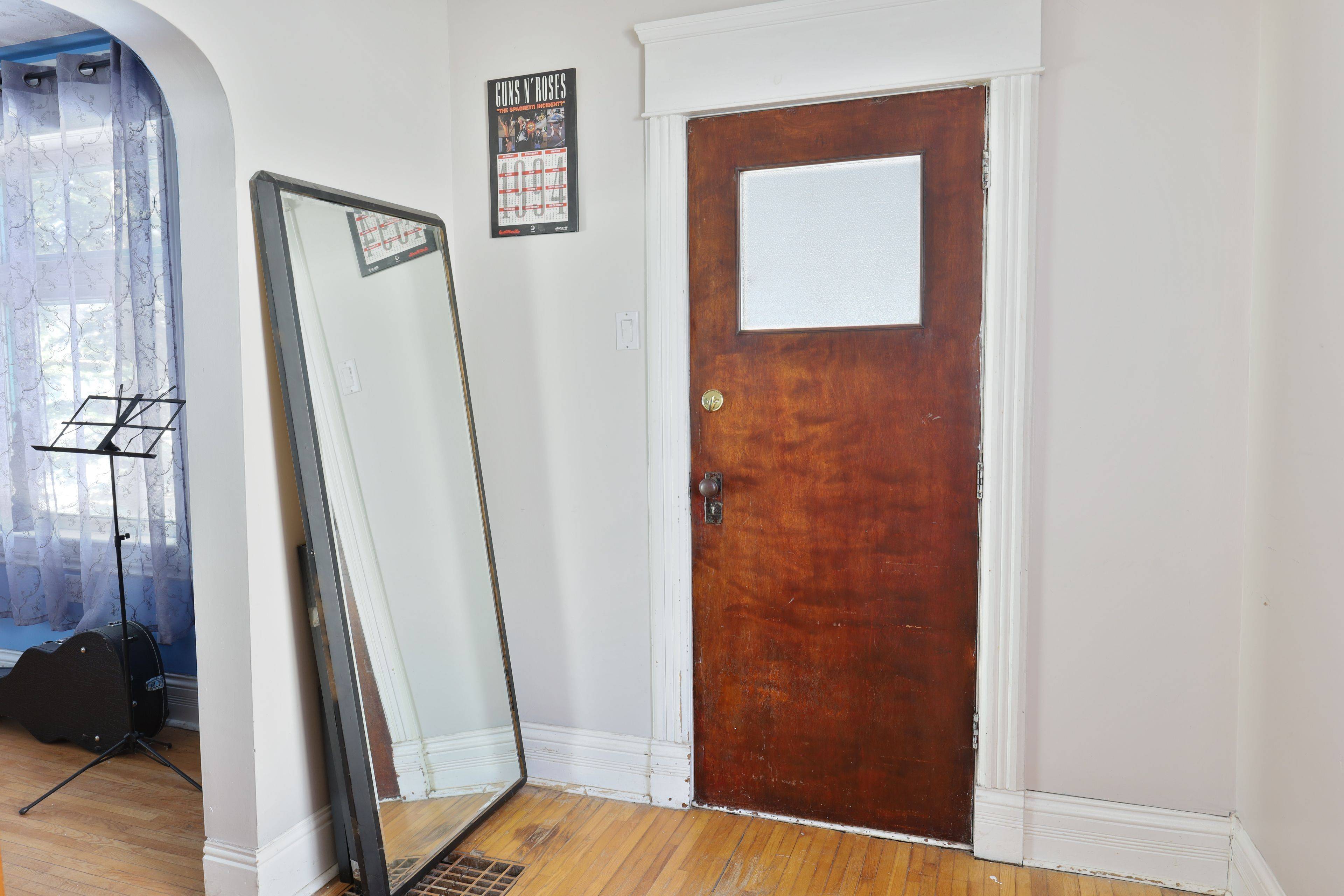 Penetanguishene, ON L9M 1L5,23 Maria ST