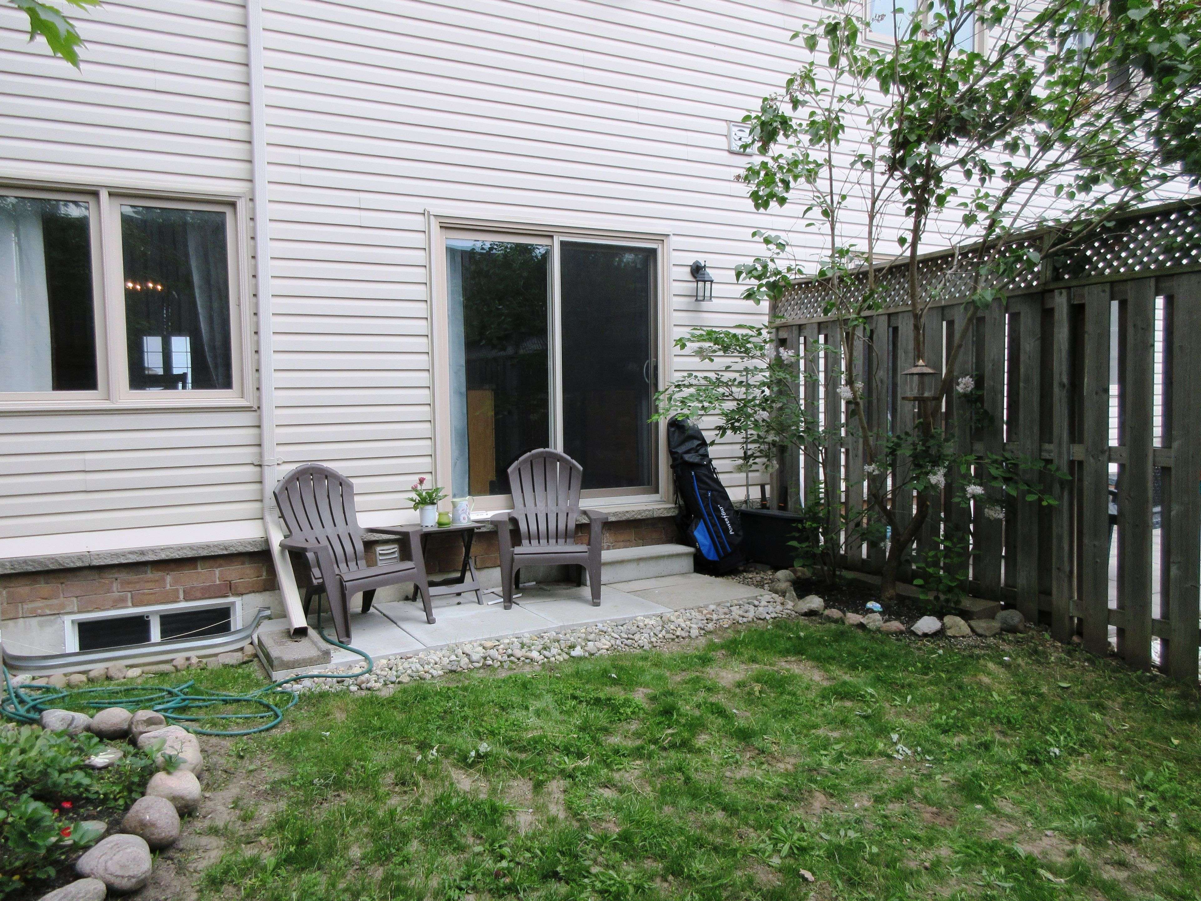 Barrie, ON L4M 0G2,175 Stanley ST #37