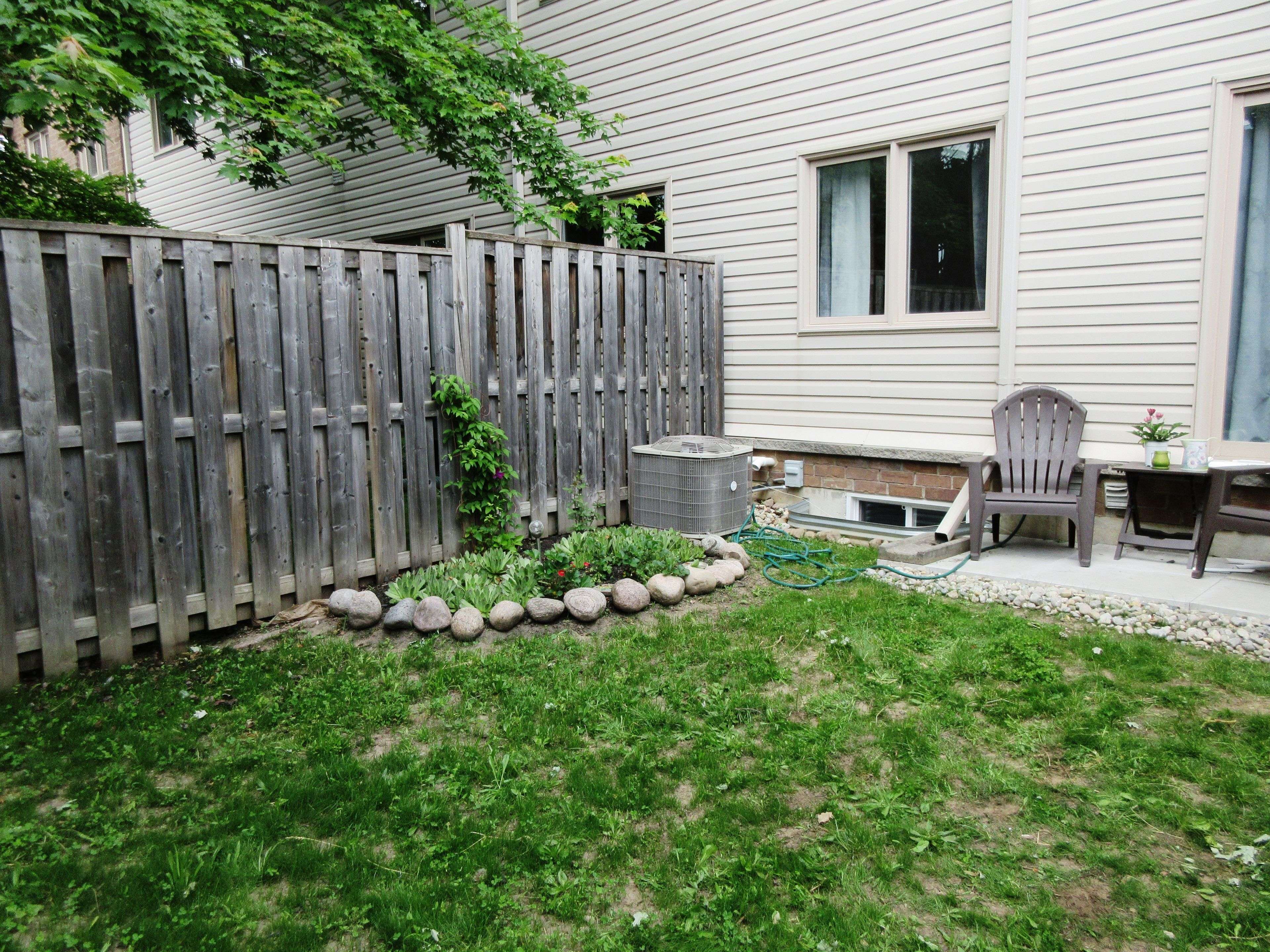 Barrie, ON L4M 0G2,175 Stanley ST #37