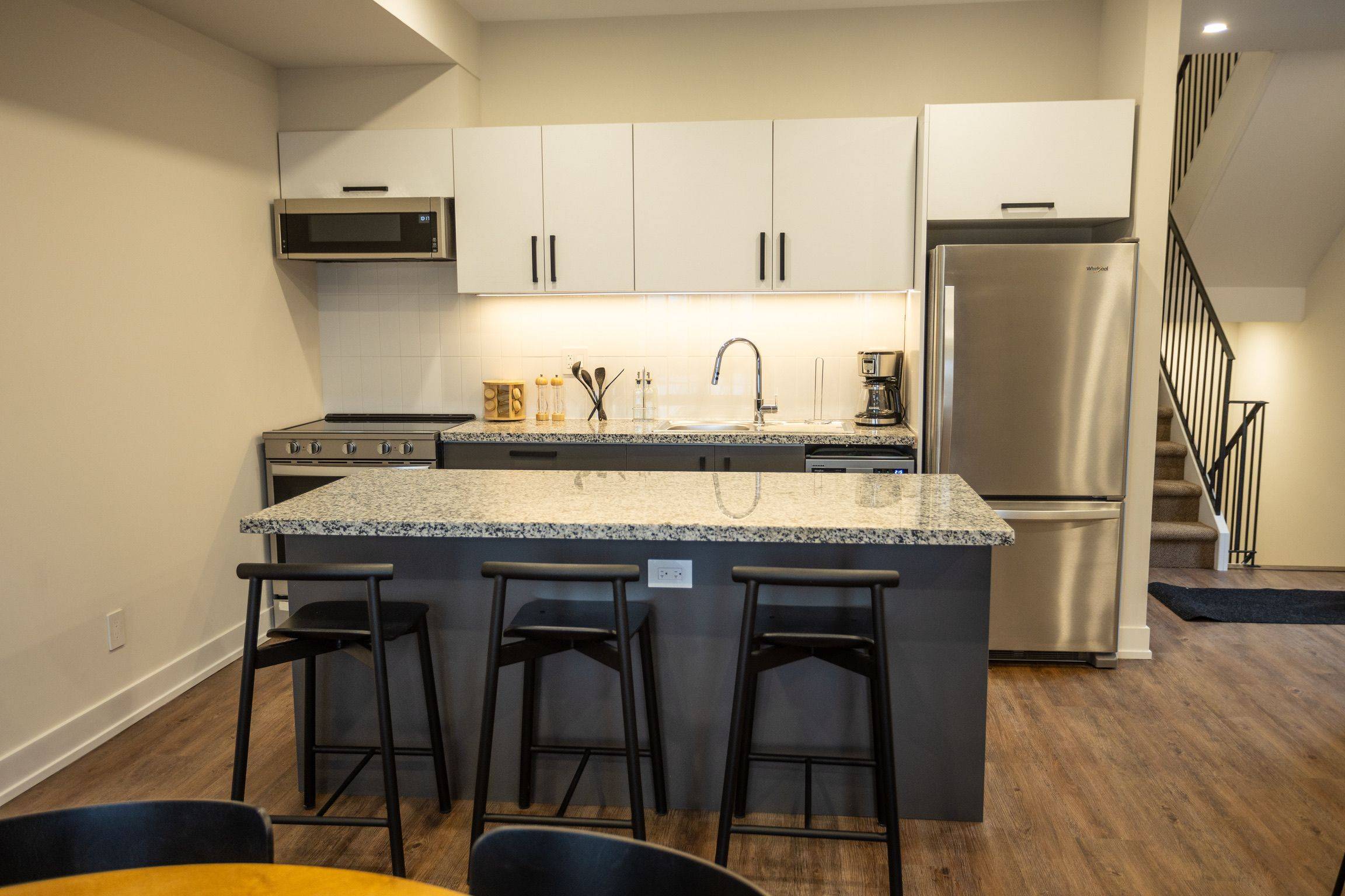 Toronto W03, ON M6N 4A1,21 Batavia AVE #Unit 2