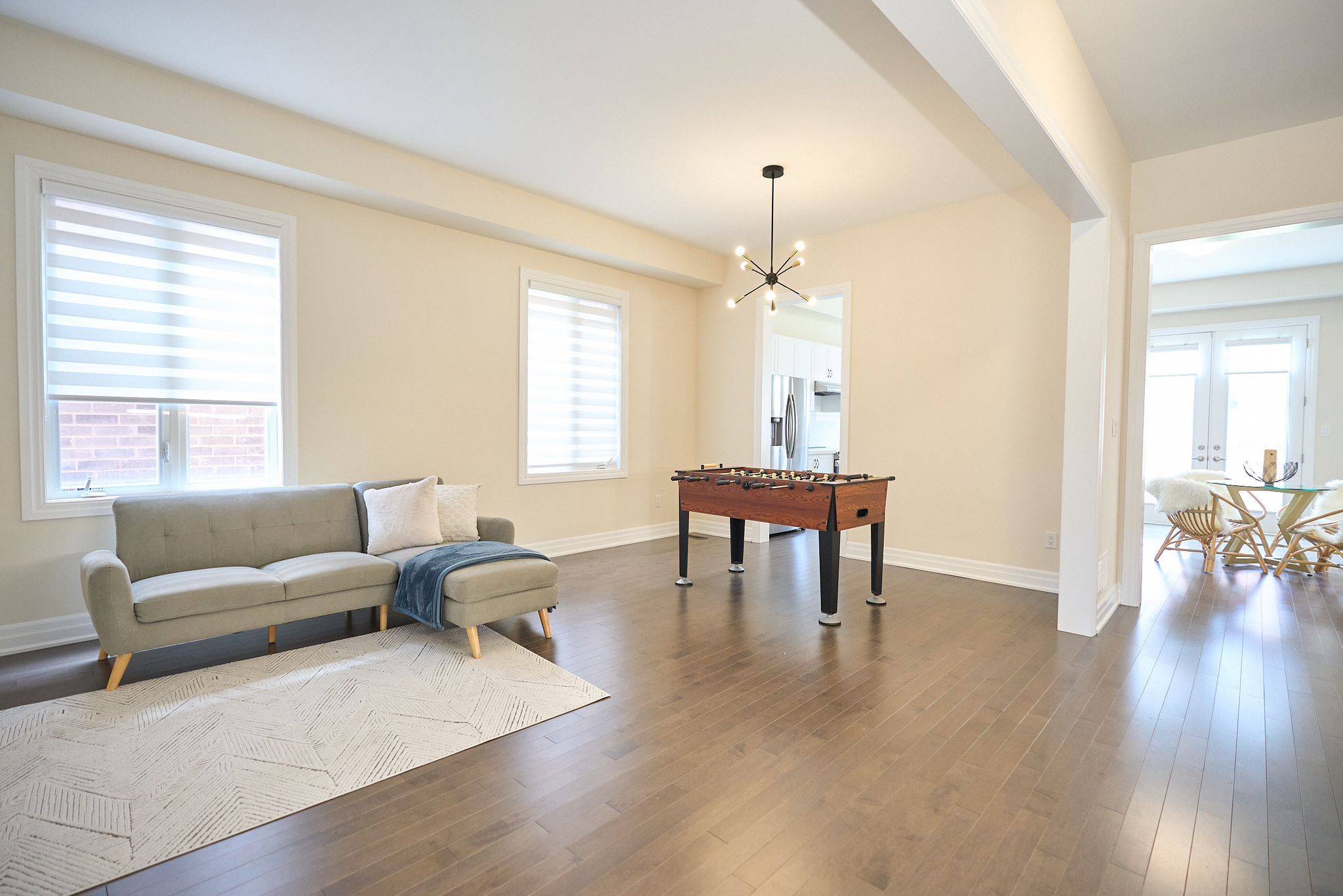 Oakville, ON L6H 0Z4,63 Merlin ST