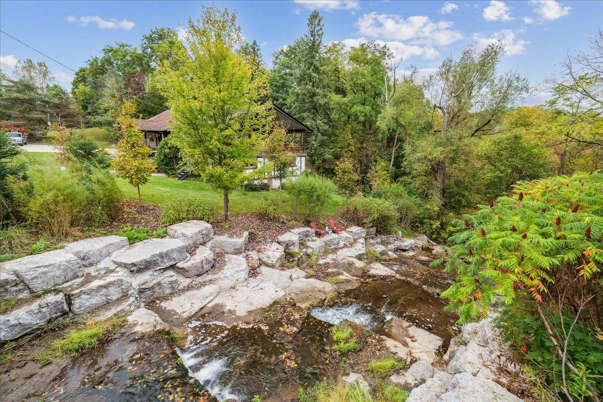 Milton, ON L0P 1B0,7095 Guelph Line