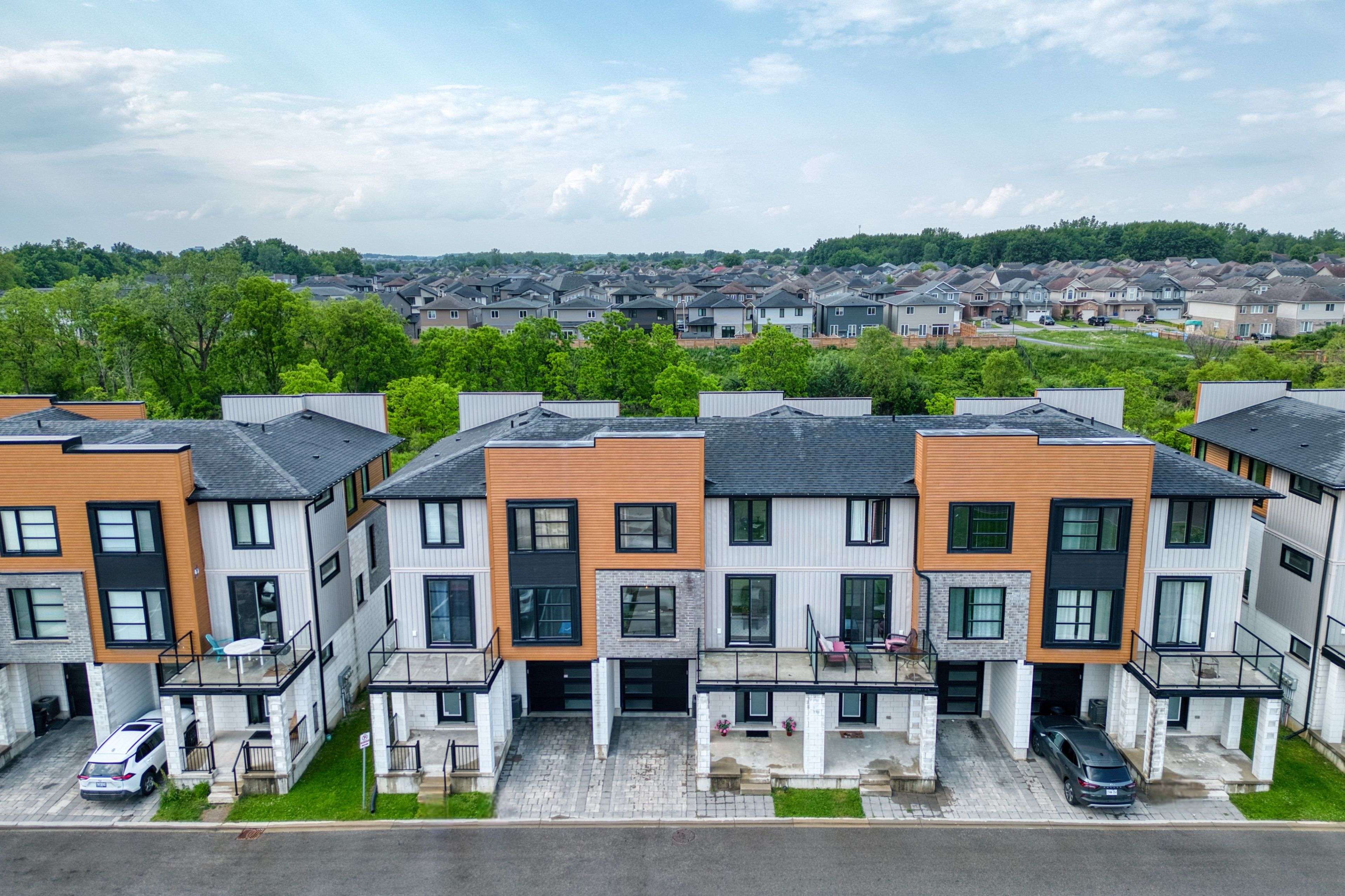 London North, ON N6H 0J7,946 West Village SQ