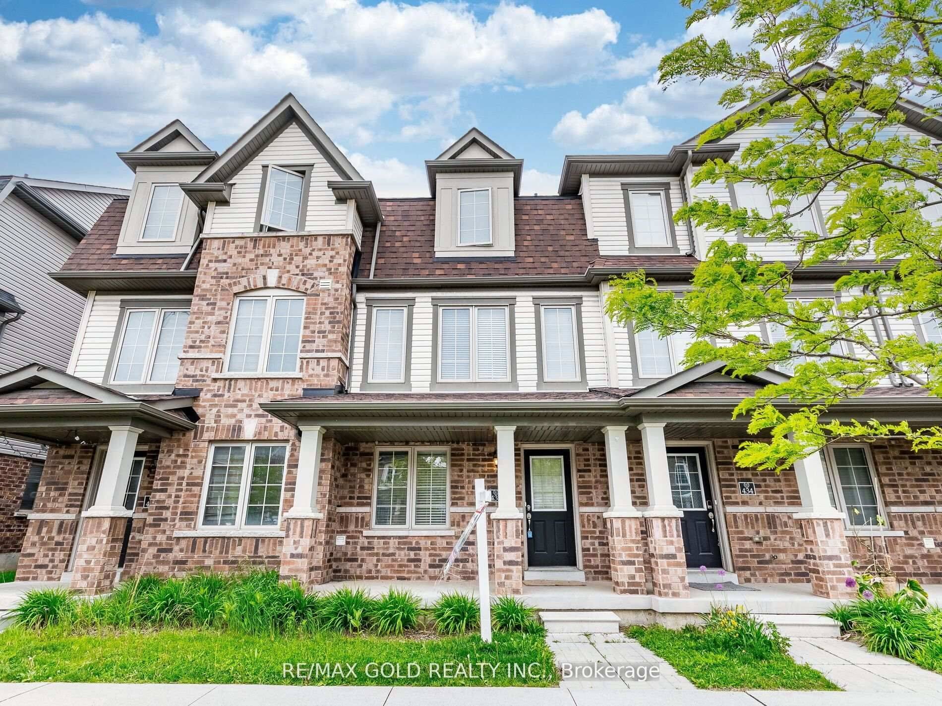 Cambridge, ON N3H 0C6,436 Linden DR