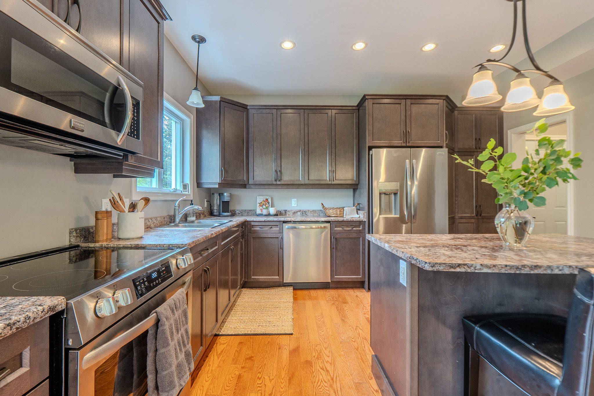 East Ferris, ON P1B 8Z4,270 Treadlightly DR