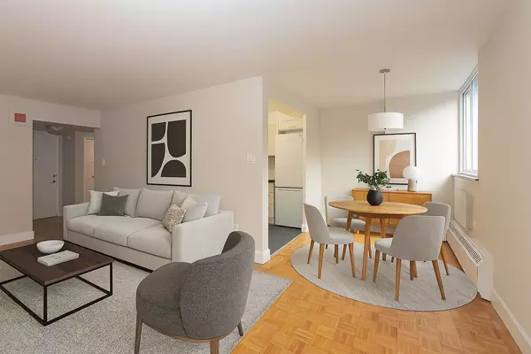 10 Shallmar BLVD #115, Toronto C04, ON M5N 1J4