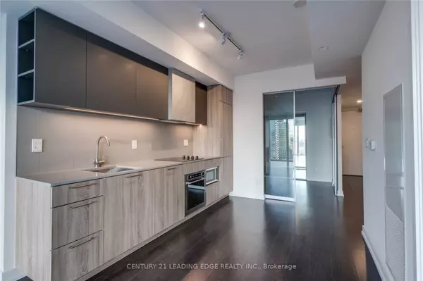 Toronto C01, ON M6K 0E3,19 Western Battery RD #1812