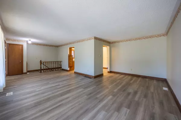 Tillsonburg, ON N4G 4V8,69 Allen ST