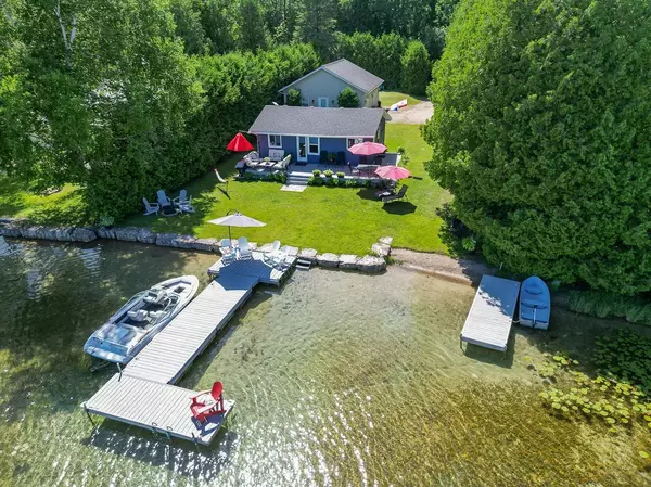 135 Lakeview RD, Chatsworth, ON N0H 1G0