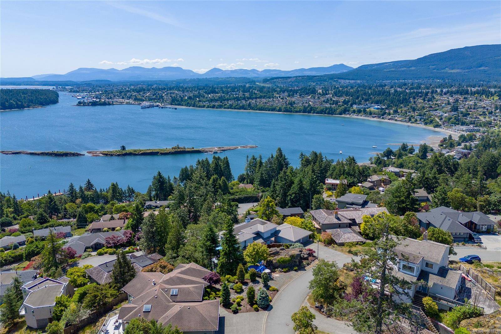 Nanaimo, BC V9T 4S4,180 Canterbury Cres