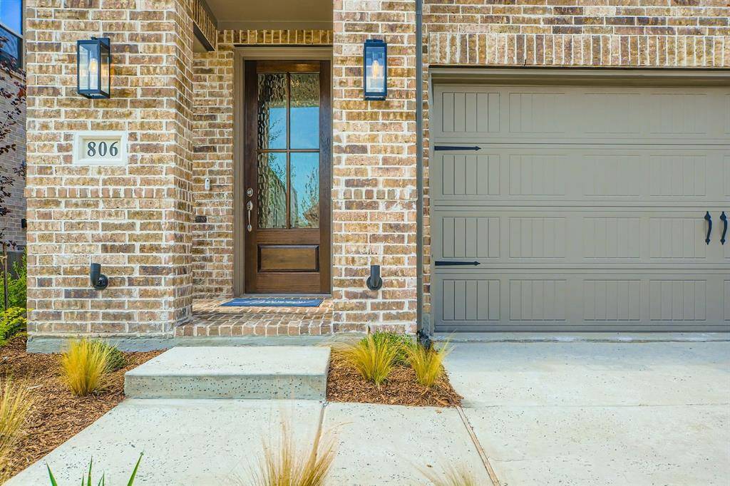 Lavon, TX 75166,806 Trailing Vine Way