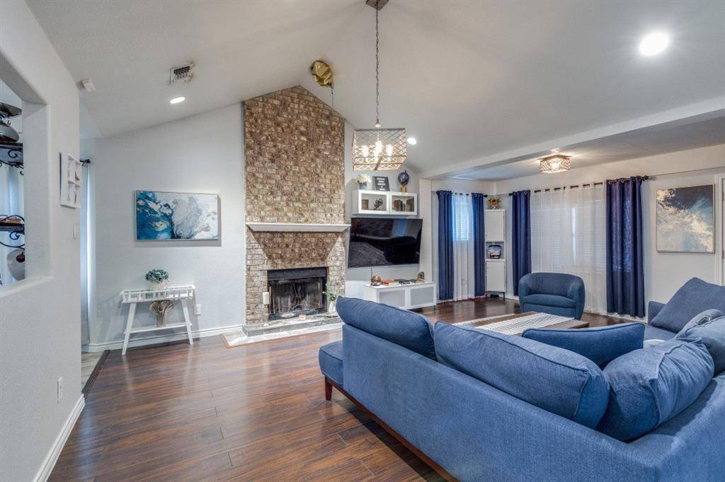 Lake Worth, TX 76135,3031 Delaware Trail