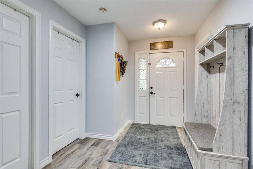 Lake Worth, TX 76135,3031 Delaware Trail